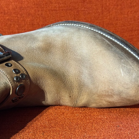 Embroidered Italian Leather Studded Western Boot in Tan Size 40 - Picture 16 of 16